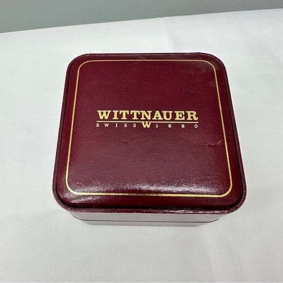 Wittnauer swiss wrist watch women's with original burgundy box - Picture 5 of 5